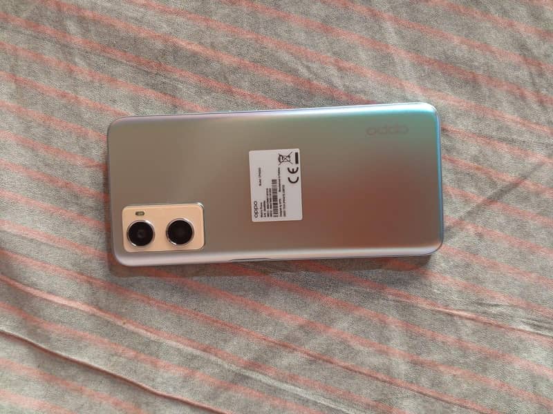 OPPO A96 0