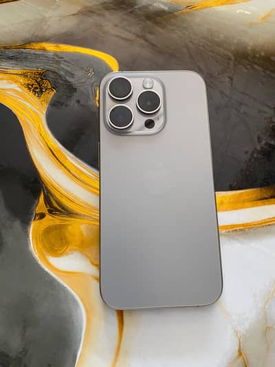 Apple iPhone 15 Pro