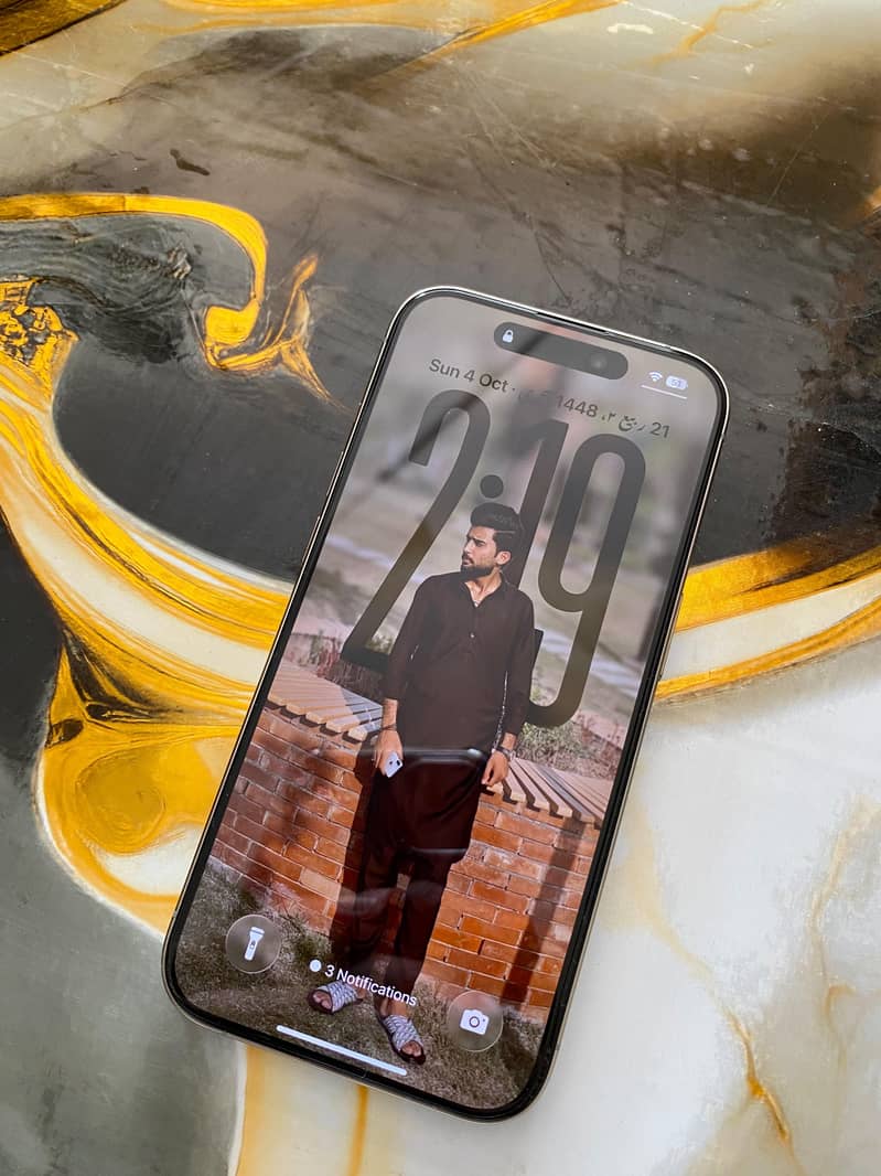 Apple iPhone 15 Pro 1