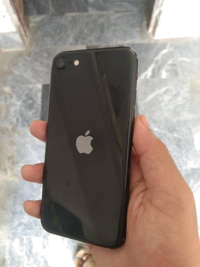 Apple iPhone SE