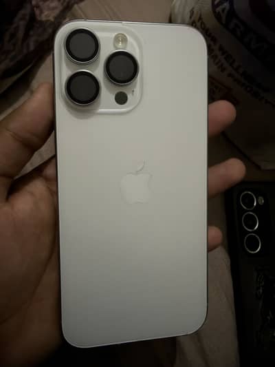 Apple iPhone 16 Pro Max jv