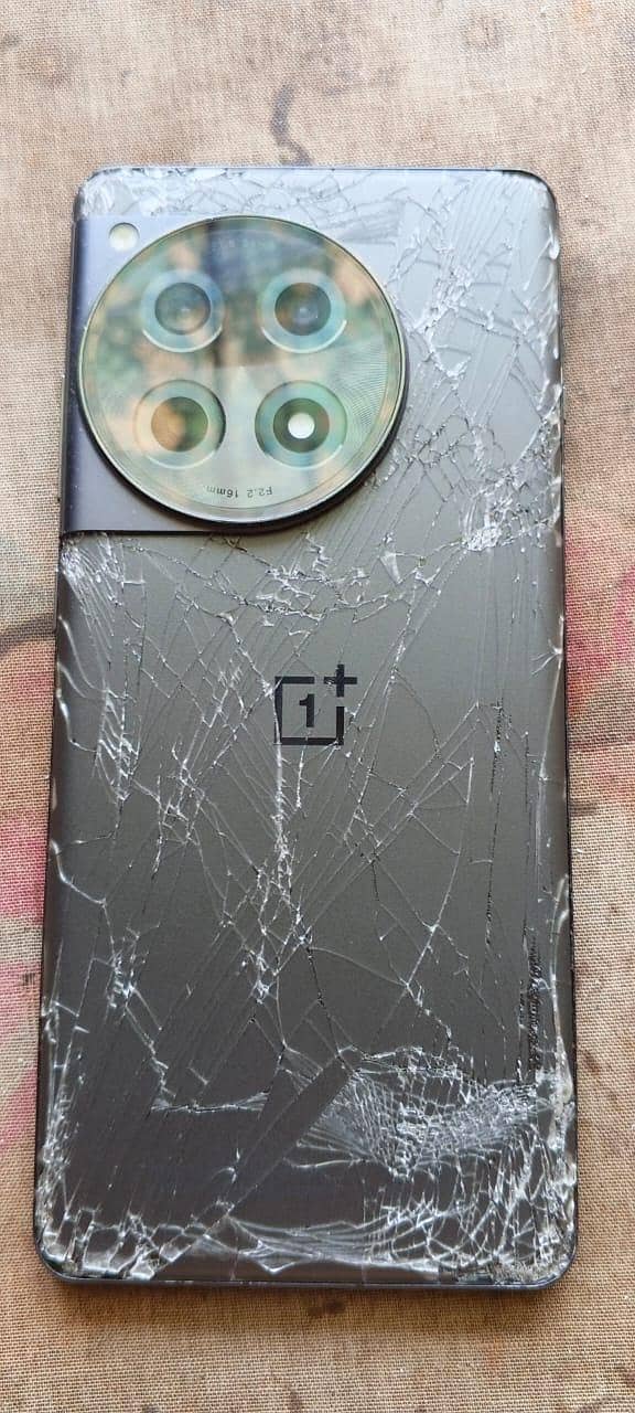 One Plus 12R 0