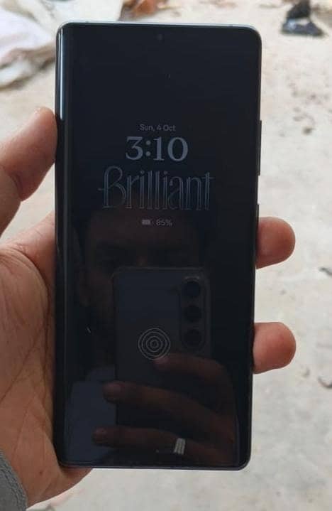 One Plus 12R 1