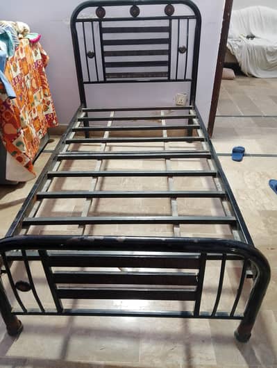 single bed for sale