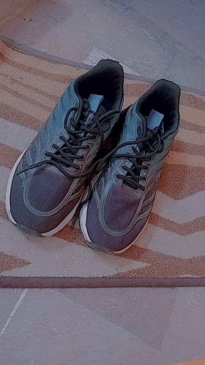 Man Joggers Size 11