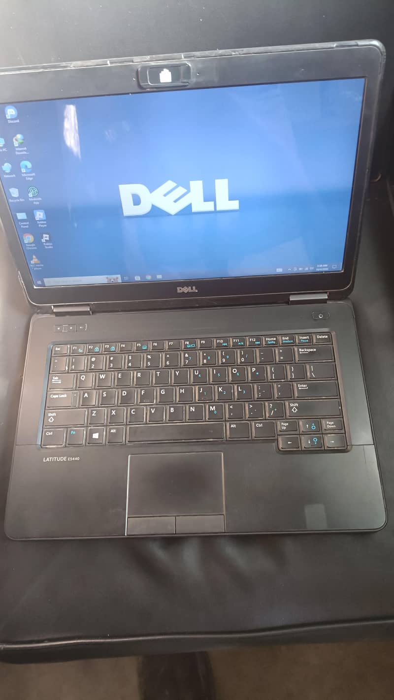 Dell latitude E5440 0