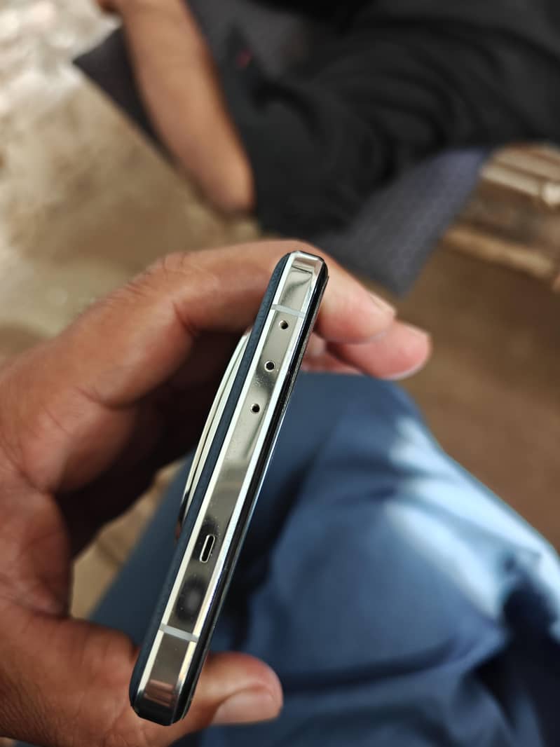 OnePlus 13 1