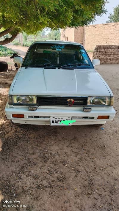 Nissan Sunny 2000