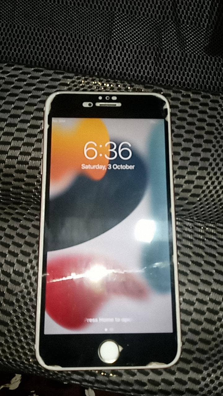 Apple iPhone 6S Plus 1