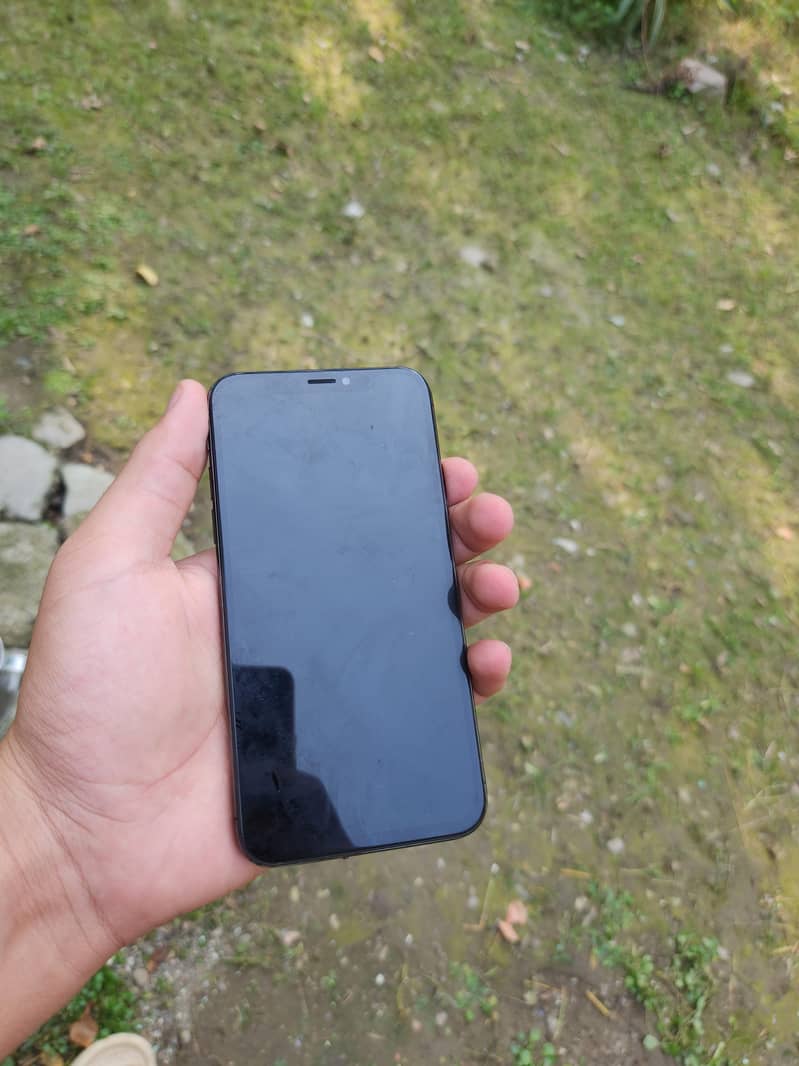 Apple iPhone X 1