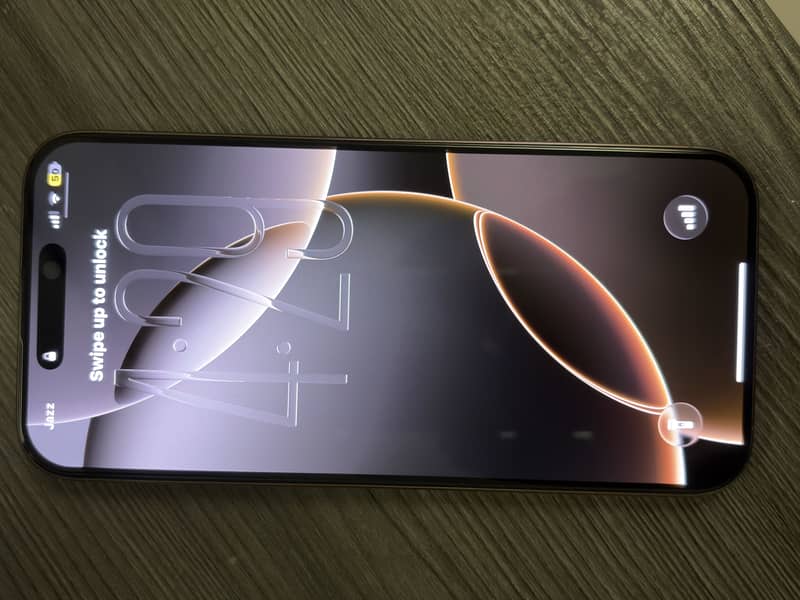 Apple iPhone 16 Pro Max 3
