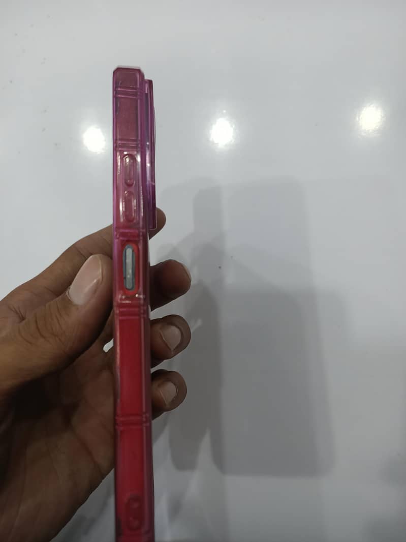 Infinix Zero X Pro 1