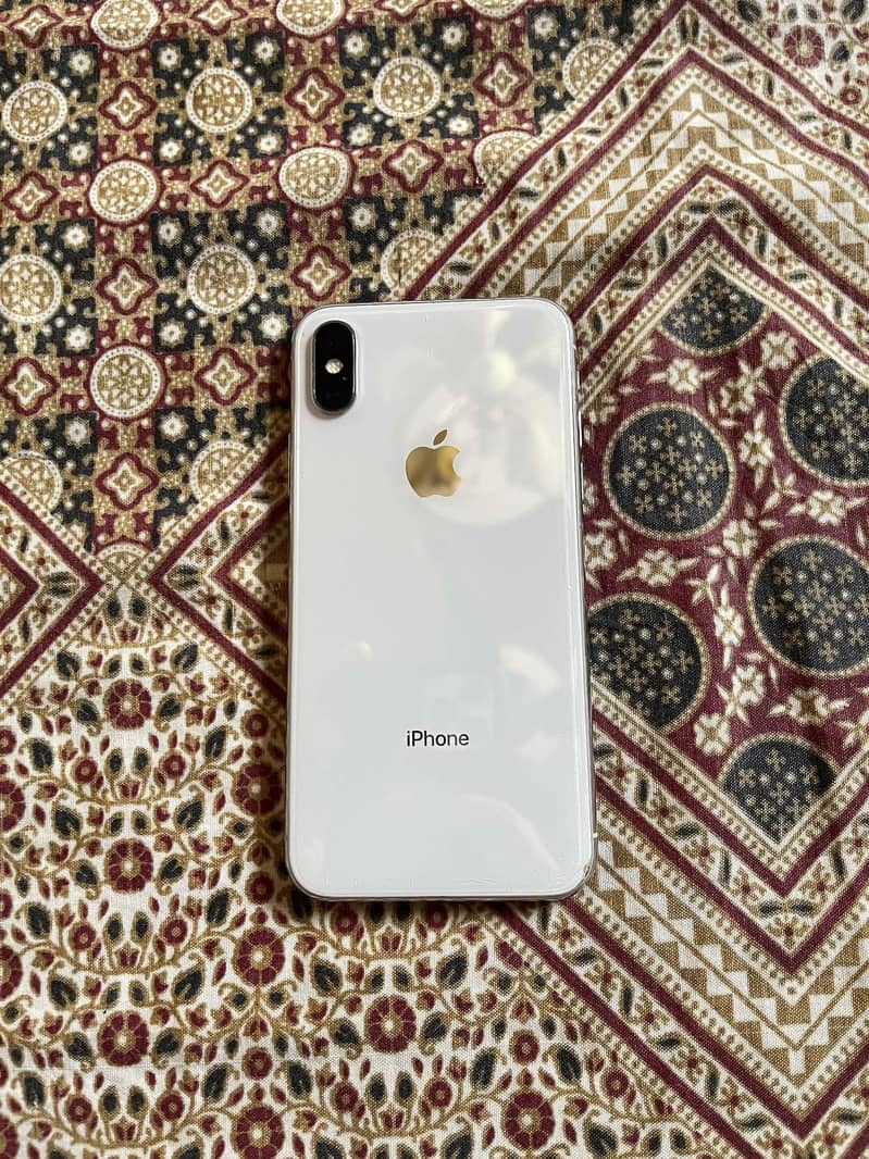 Apple iPhone X 2