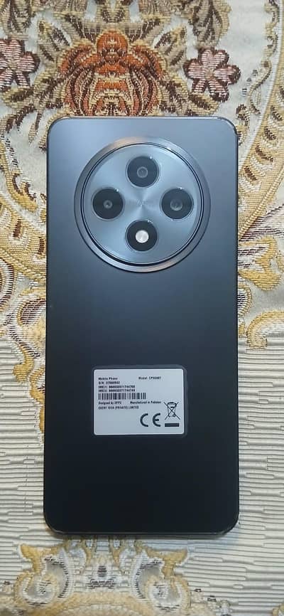 OPPO Reno 12F