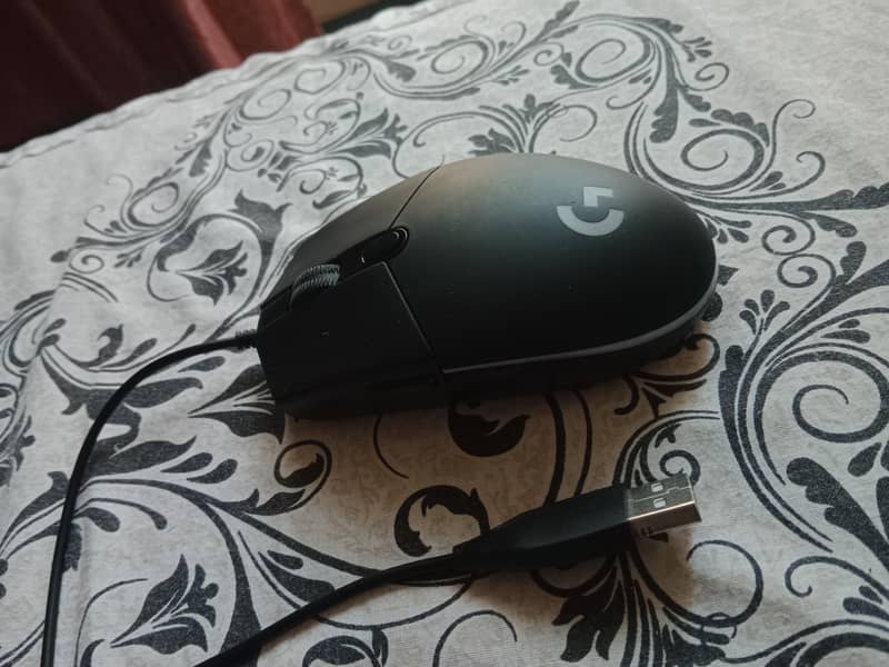Logitech G102 3