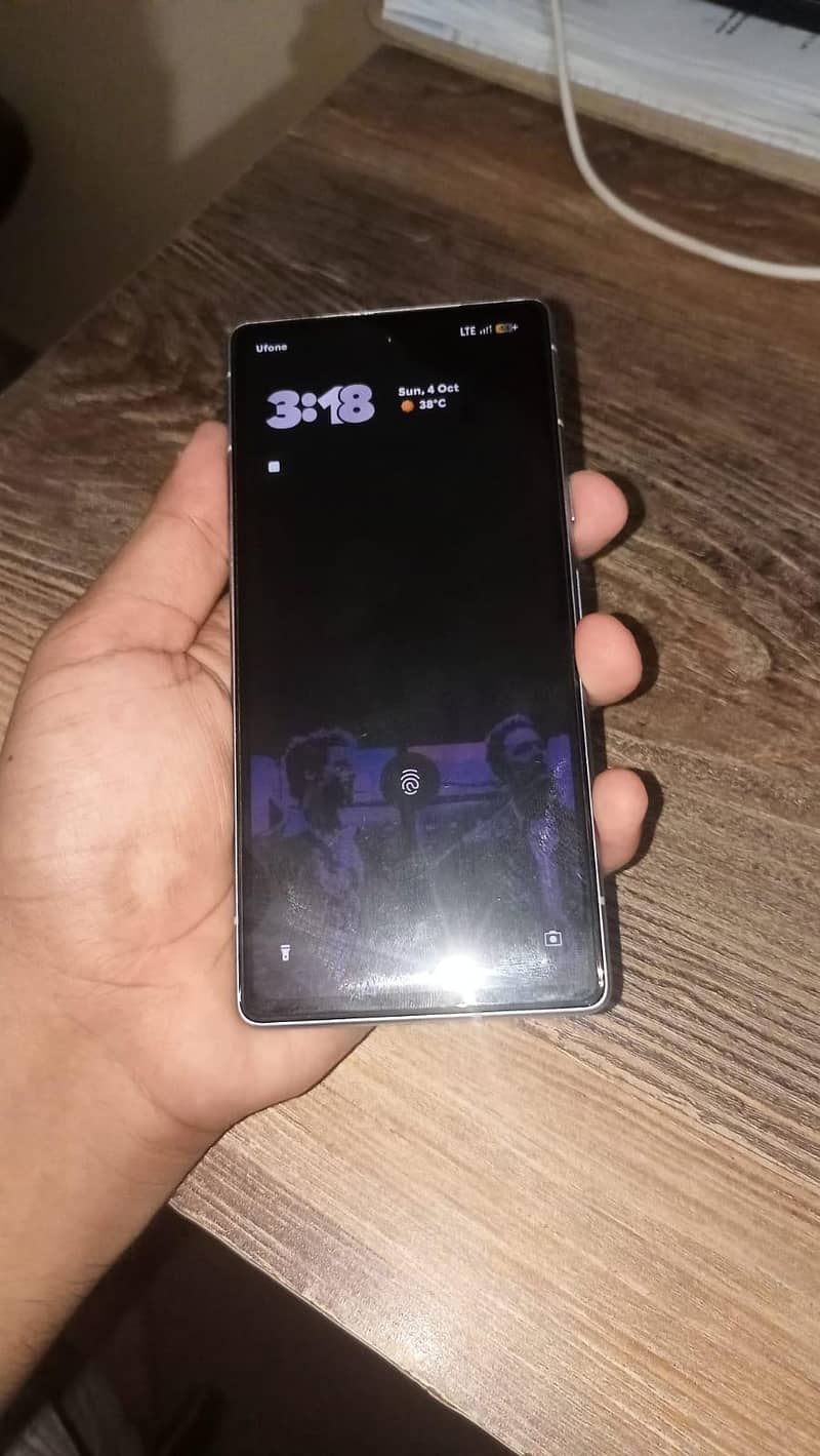 Google Pixel 7a 1