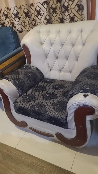 sofa set 5 seate and 7 seate