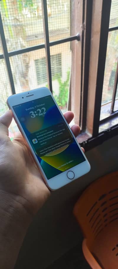 Apple iPhone 8