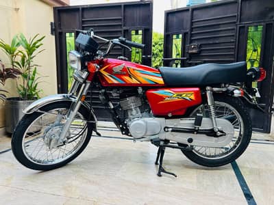 125cc Motorcycle - Excellent Condition | For Sale