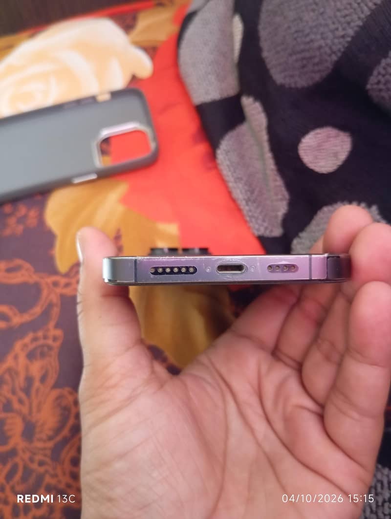 Iphone 14 Pro Max Jv 5