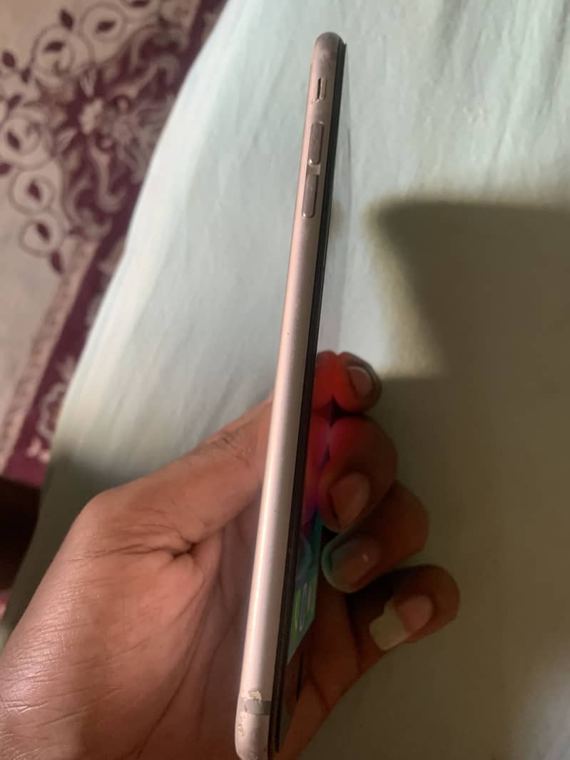Apple iPhone 6S Plus 3