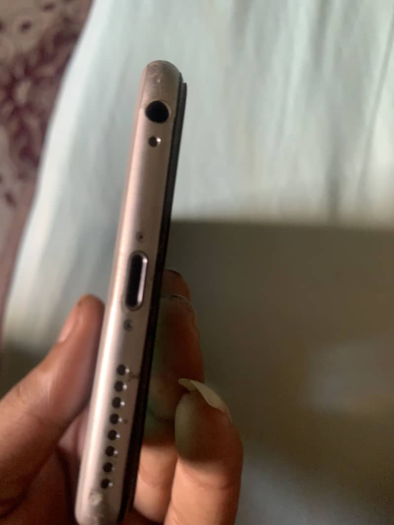 Apple iPhone 6S Plus 5