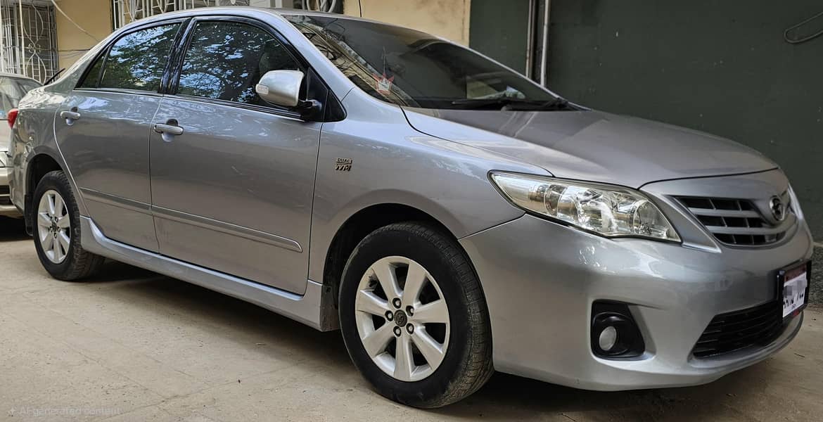 Toyota Corolla Altis 2011 3