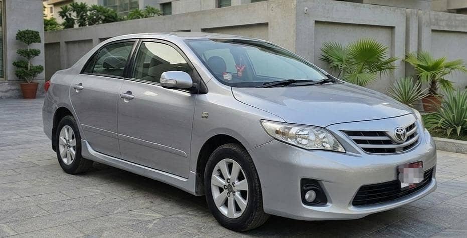 Toyota Corolla Altis 2011 5