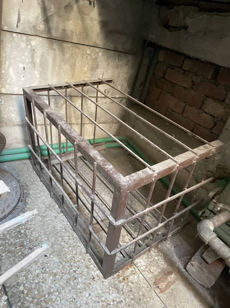 Window ac stand 2