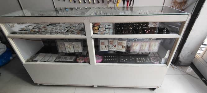 Counter For Jewellery & mobile Display
