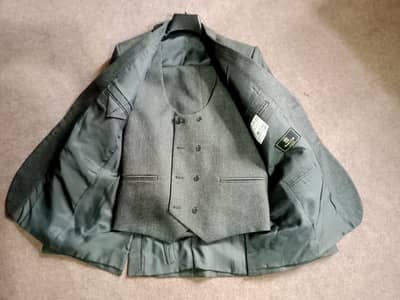 3 piece suit for Men branded