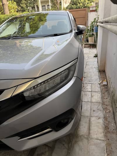 Honda Civic Oriel UG 2021 / 2022