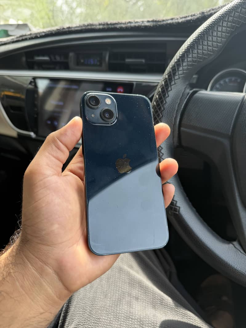 Apple iPhone 13 1