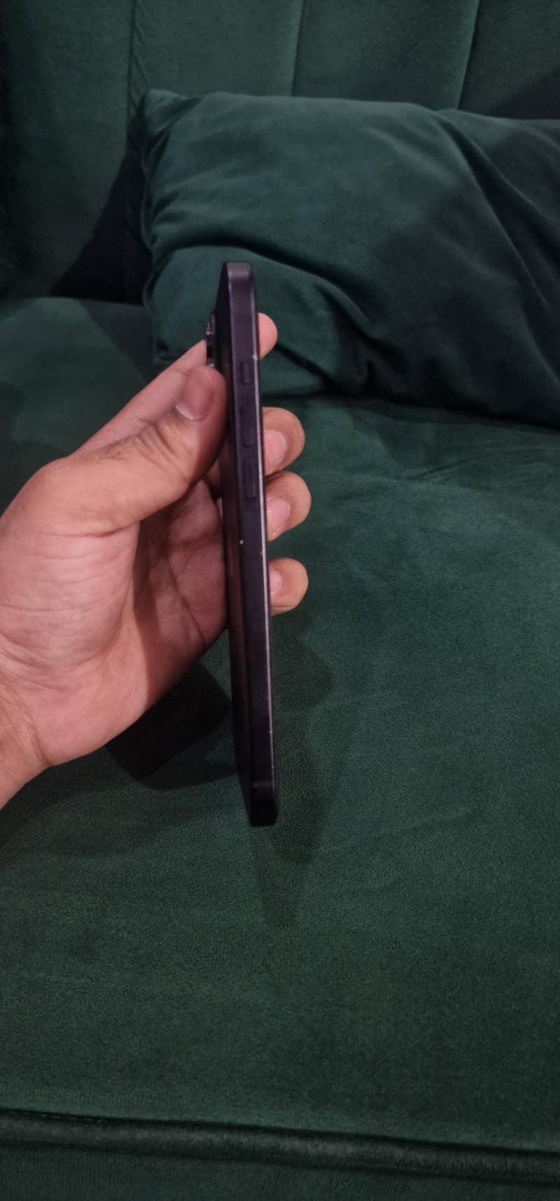 Apple iPhone 15 plus 3