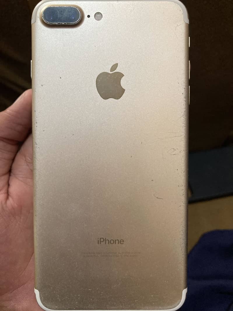 Apple iPhone 7 Plus 2