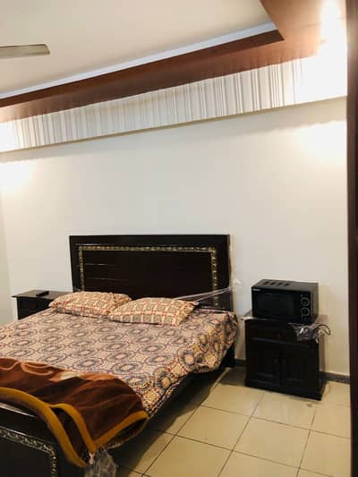 1 Bed Furnished Flat, 1 Bed For Rent, Bahria Town Flat, Bahria Town Furnished Flat,