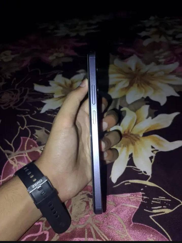 Realme Note 60 1