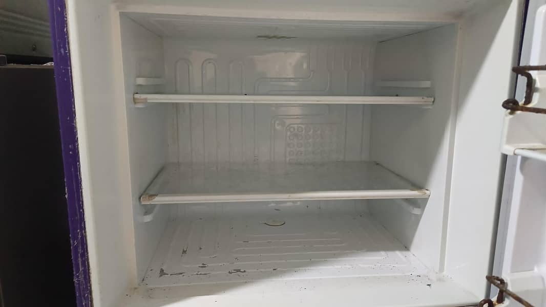 Fridge 4