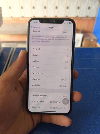 Apple iPhone X