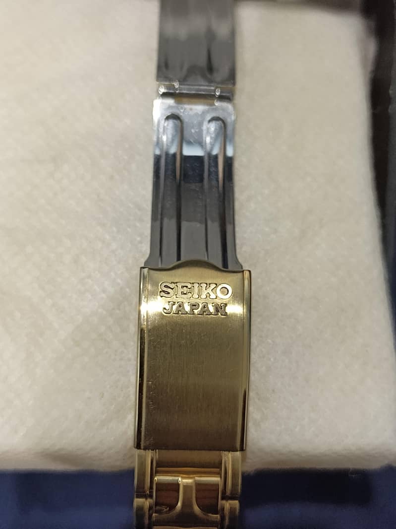 Seiko 5 Automatic watch 2