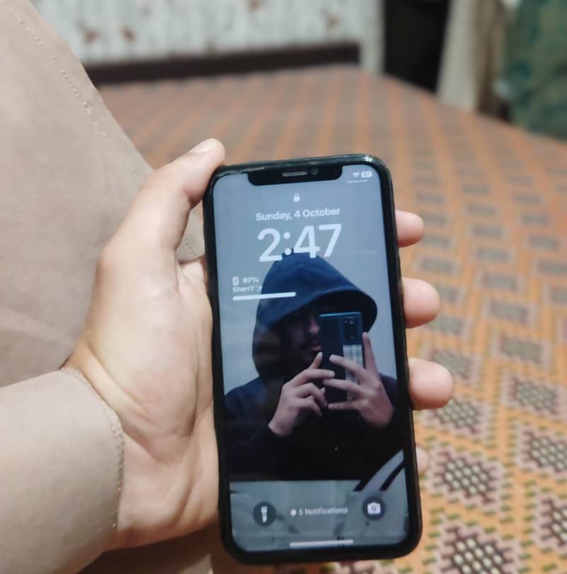 Apple iPhone 11 Pro (64) 4