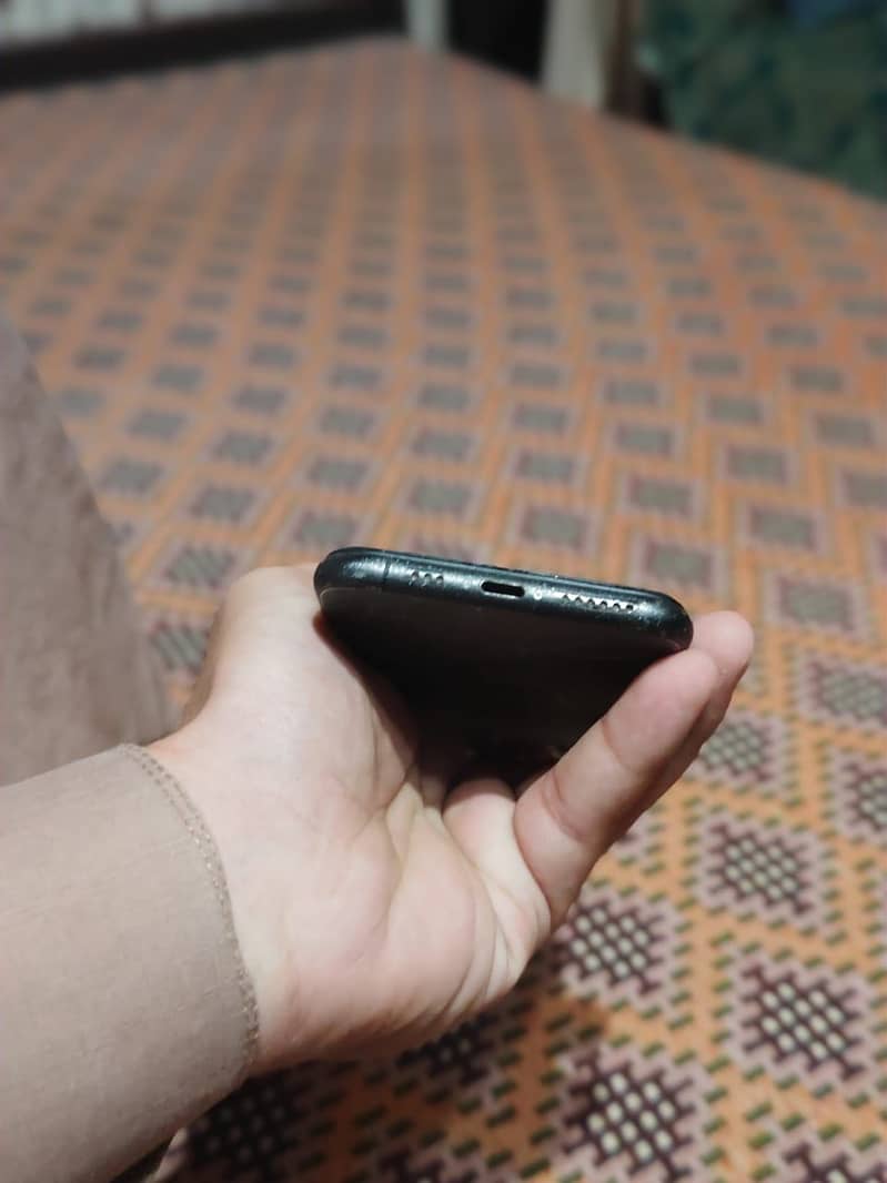 Apple iPhone 11 Pro (64) 5