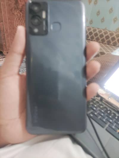Infinix Hot 12