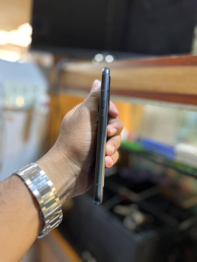 Google Pixel 8a 1