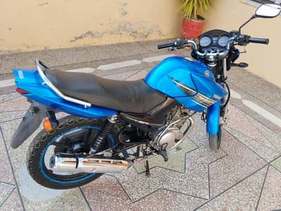 YBR 2017 Model for sale