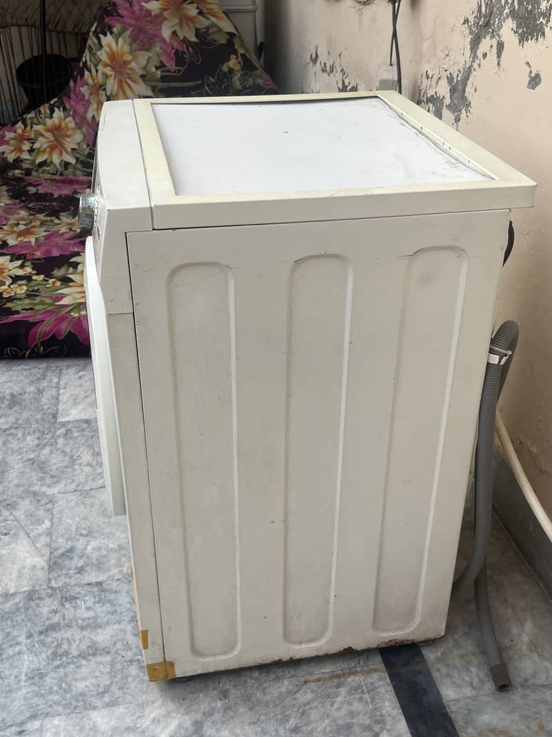Auto washing machine 2