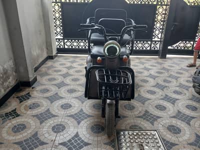 3 wheeler imported