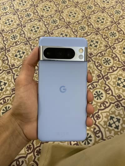 Google Pixel 8 Pro