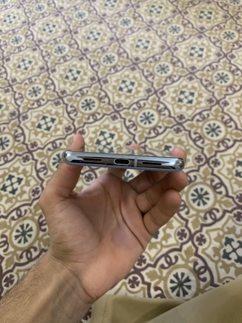 Google Pixel 8 Pro 1
