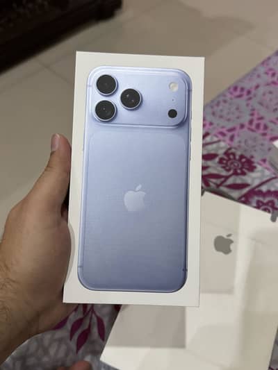 Apple iPhone 18 Pro Max Glacier